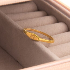 Memoir Ring by Oro Galleria Fine Jewelry